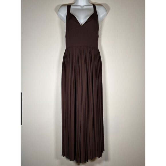 VINCE Chestnut Brown Pleated V-Neck Culottes Jumpsuit Wide Leg Romper Size 2 - Picture 2 of 8